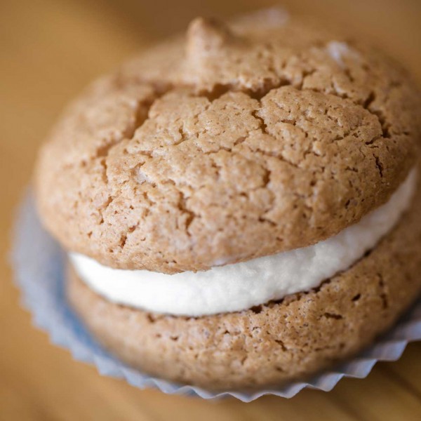 emeral bakery pastry shop corfu gluka mikra glika macaron patisserie