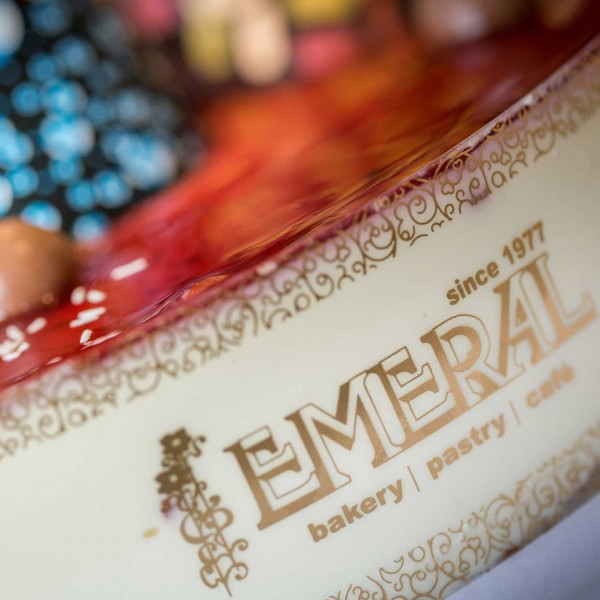 emeral-bakery-pastry-shop-corfu-tourtes-red-velvet-krema-turiou-3